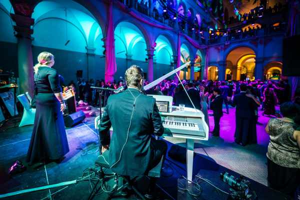 Polyball 2018 - Fotografie des größten dekorierten Abendball der Schweiz. Ca. 10000 Gäste erlebten eine unvergessliche Nacht mit Tanzen und Abendprogramm.